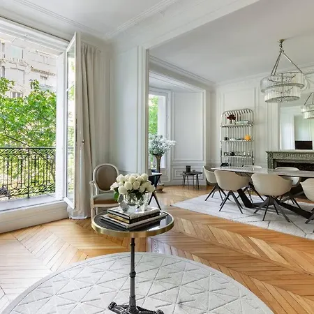 Ternes/niel : Luxueux 3br Apartment